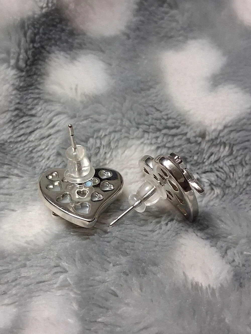 Fashion Jewelry Silver Heart-Shaped Mother Of Pearl Stud Earrings